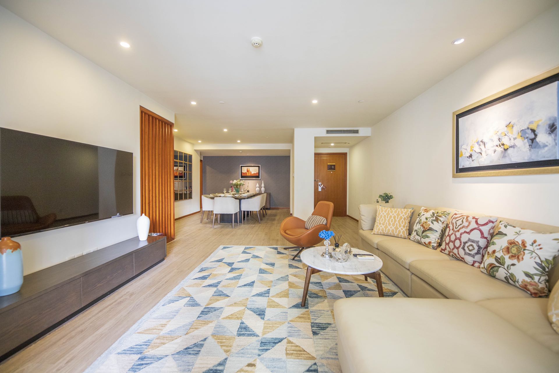 奥克伍德华庭服务式公寓